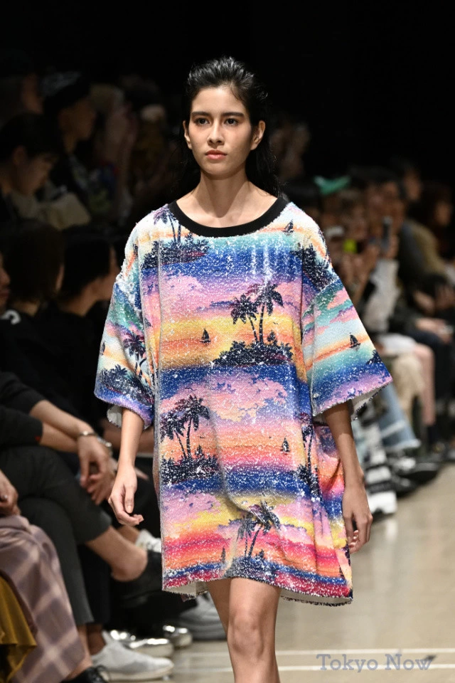 KSENIA SCHNAIDER FASHION PORT NEW EAST 2019 SS COLLECTION ©Tokyo Now