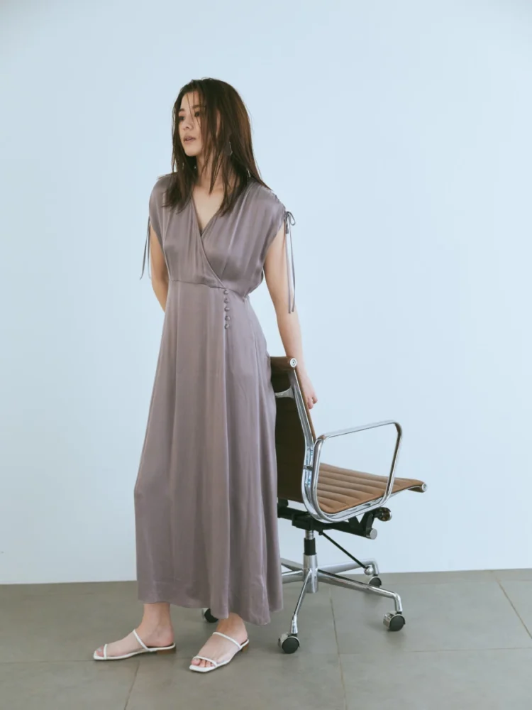 KEEP SMILING CHARITY COLLECTION
Curations by Aya Asahina