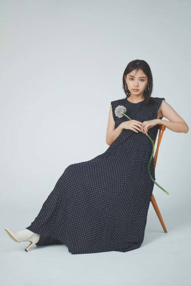 KEEP SMILING CHARITY COLLECTION
Curations by Rio Uchida