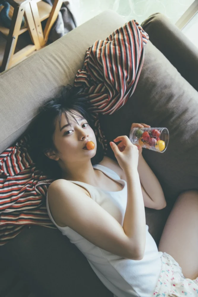 桜田ひより2021カレンダーブック