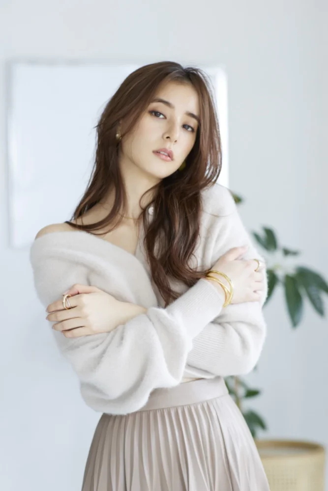 SNIDEL - 新木優子が纏う最旬コレクション