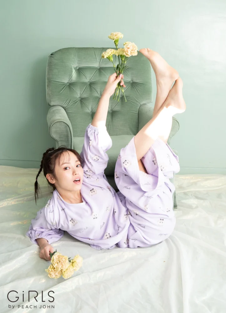 GiRLS by PEACH JOHN - 今泉佑唯