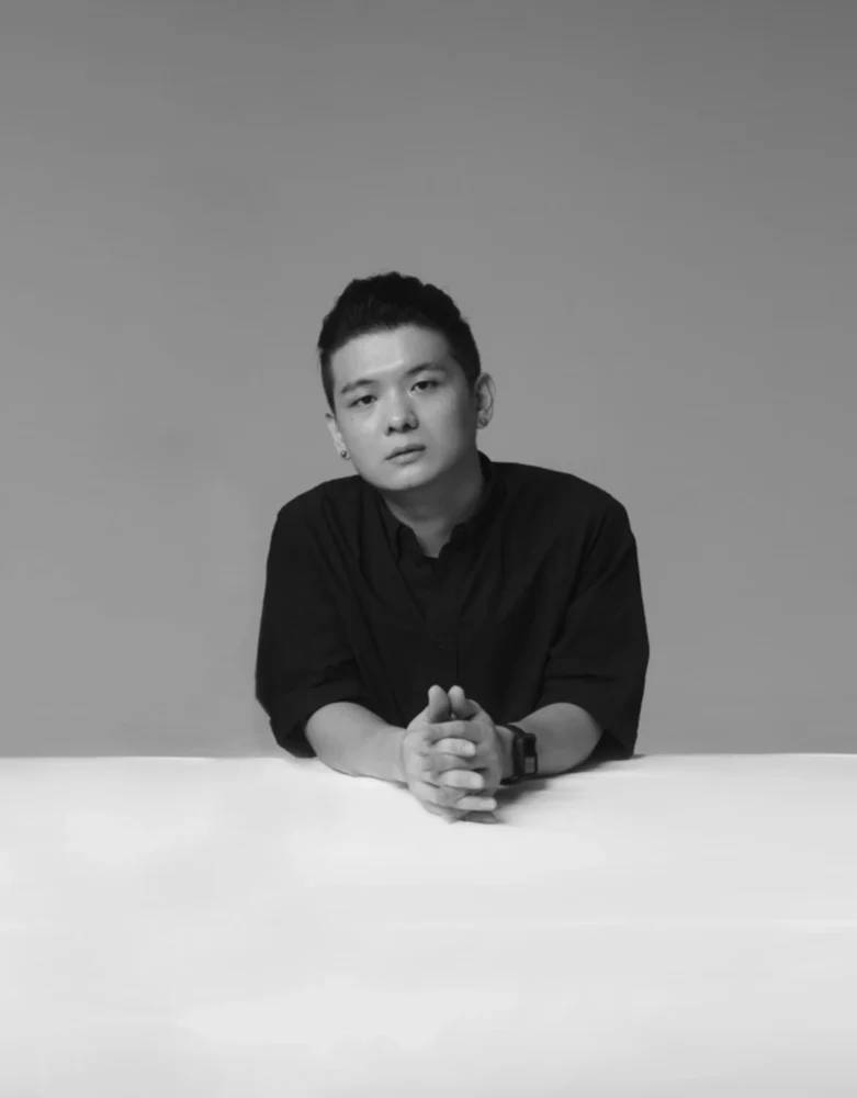 ガァォ ユァンロー／Syzygy（スィズィジィ）