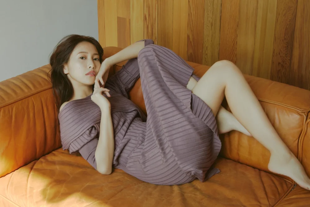 SENSUAL MOOD feat.HINAKO SANO 女っぽく着るスナイデル