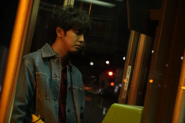 「COYOTE」場面写真