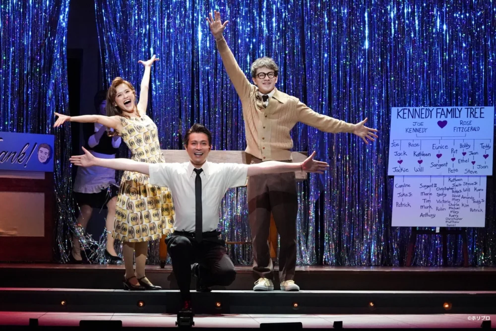 ブロードウェイミュージカル『メリリー・ウィー・ロール・アロング』～あの頃の僕たち～舞台写真