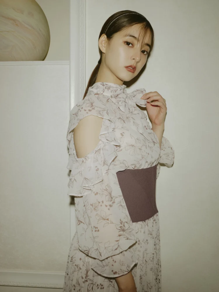 YUKO ARAKI MORE ROMANTIC CHIC