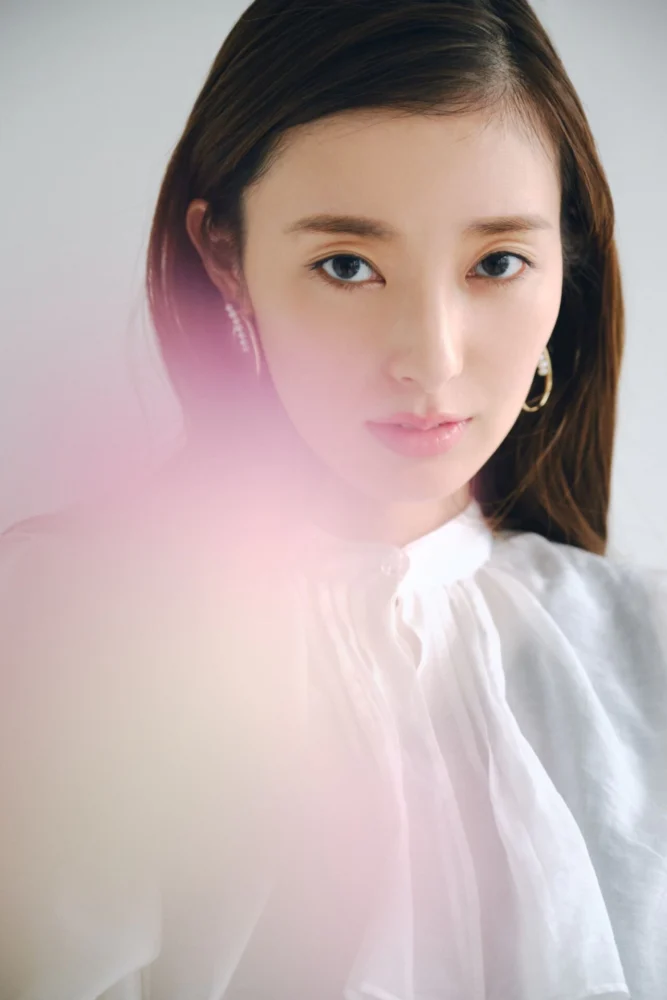 「ROMANTIC MOOD とっておきの日に着たい、スナイデル」