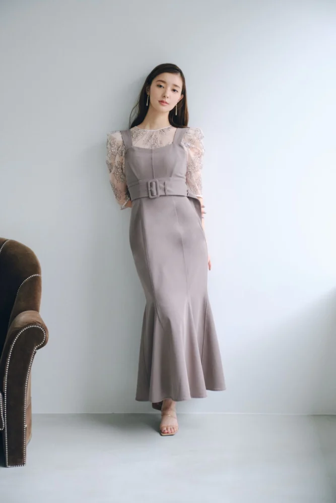 「ROMANTIC MOOD とっておきの日に着たい、スナイデル」