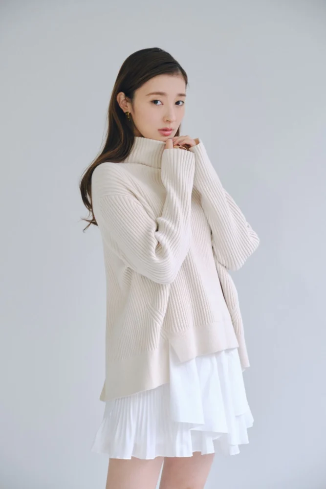 「ROMANTIC MOOD とっておきの日に着たい、スナイデル」