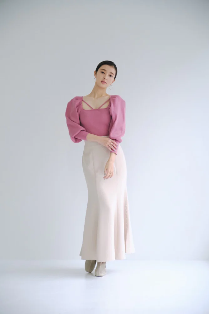 「ROMANTIC MOOD とっておきの日に着たい、スナイデル」