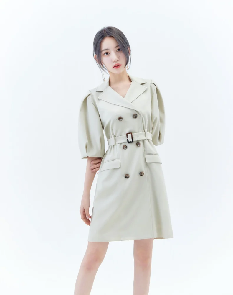 LILY BROWN / SAKURA MIYAWAKI