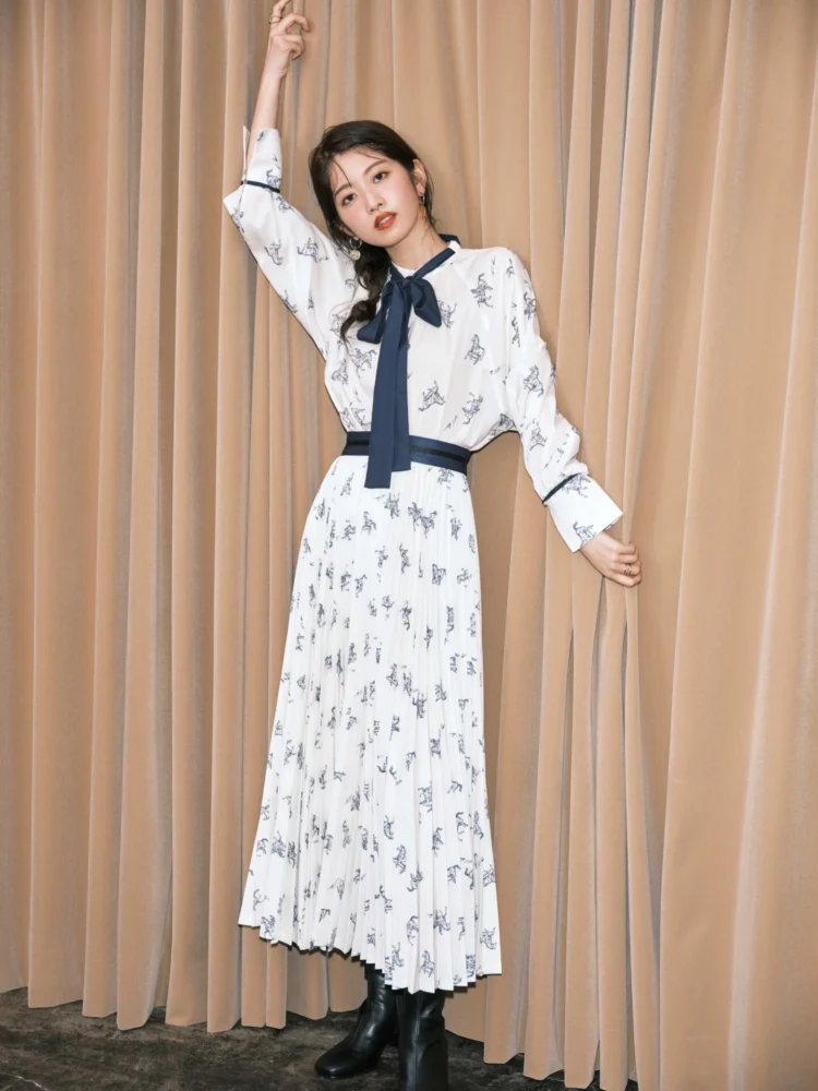 LILY BROWN 2022 Autumn Collection - NEW TRADITIONAL -