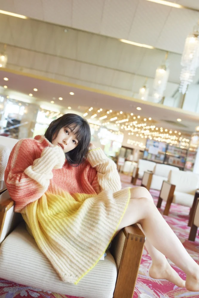 桜井日奈子2023カレンダーブック