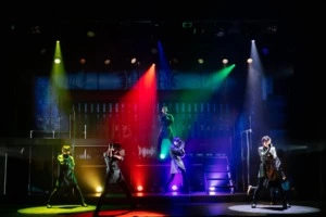 男達の「戦い」と「生きる意味」「絆」がテーマのメディアミックスプロジェクト舞台第二弾『COLOR CROW -神緑之翼-』開幕！
