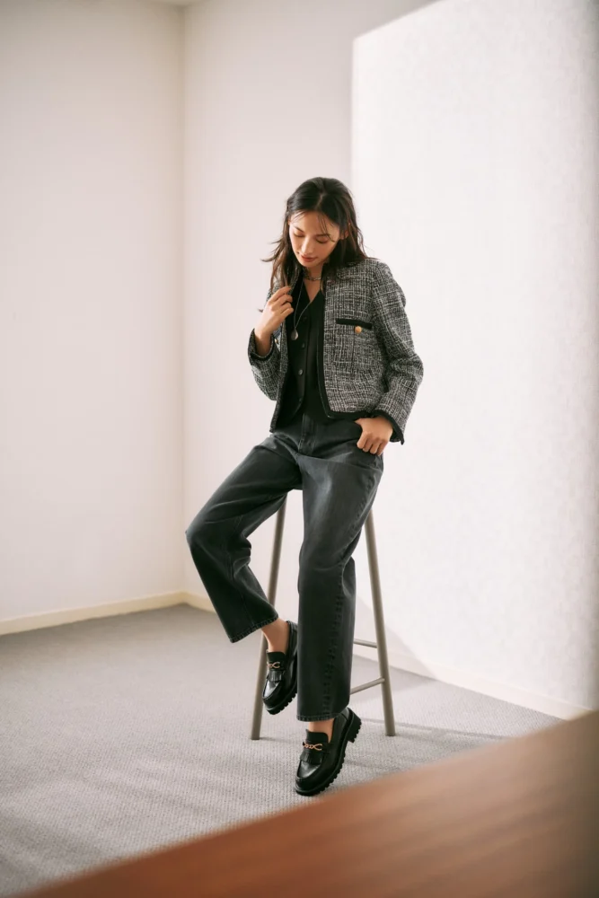 Mila Owen with AYA OMASA 23' SPRING COLLECTION