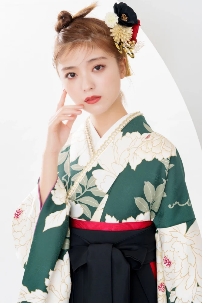 京都きもの友禅「最新二尺袖きもの・袴カタログ2023」