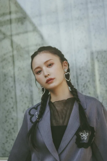 『and MIKANA vol.01』ポストカード絵柄