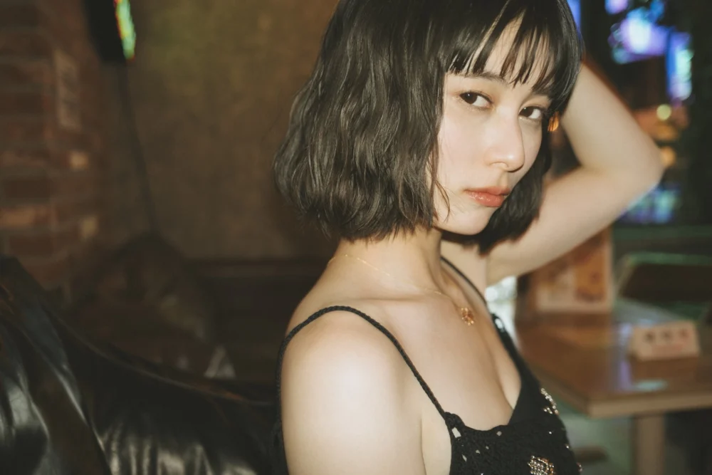 大久保桜子写真集