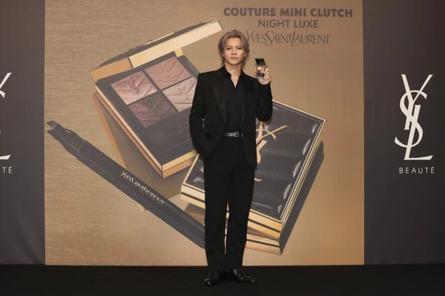 ポップアップイベント「YSL LOVESHINE FACTORY」 ©YSL BEAUTY