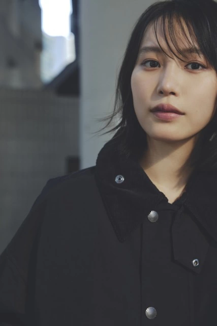 FRAY I.D × Barbour featuring SARA MINAMI