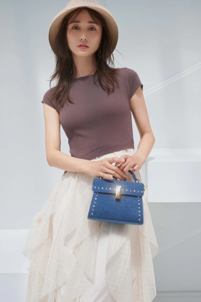 The Elegant Edit #2 Mood with Suzuki Yuuna