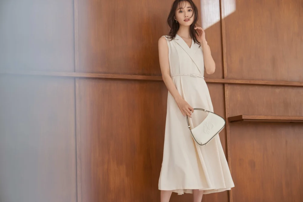 The Elegant Edit #2 Mood with Suzuki Yuuna