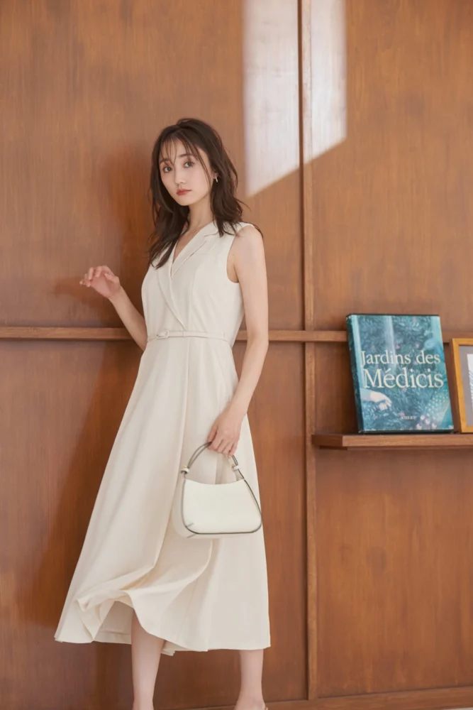 The Elegant Edit #2 Mood with Suzuki Yuuna