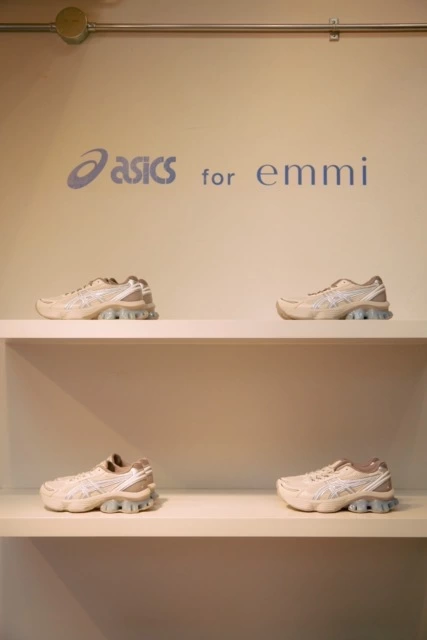 ポップアップストア「SNEAKER MARKET by emmi」
