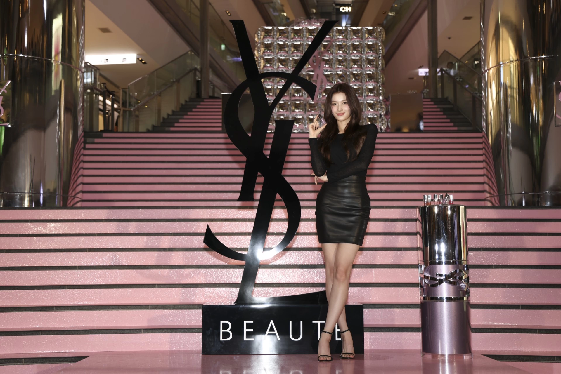 「YSL BEAUTY LOVE GAME TOKYO UNDERGROUND」レセプション