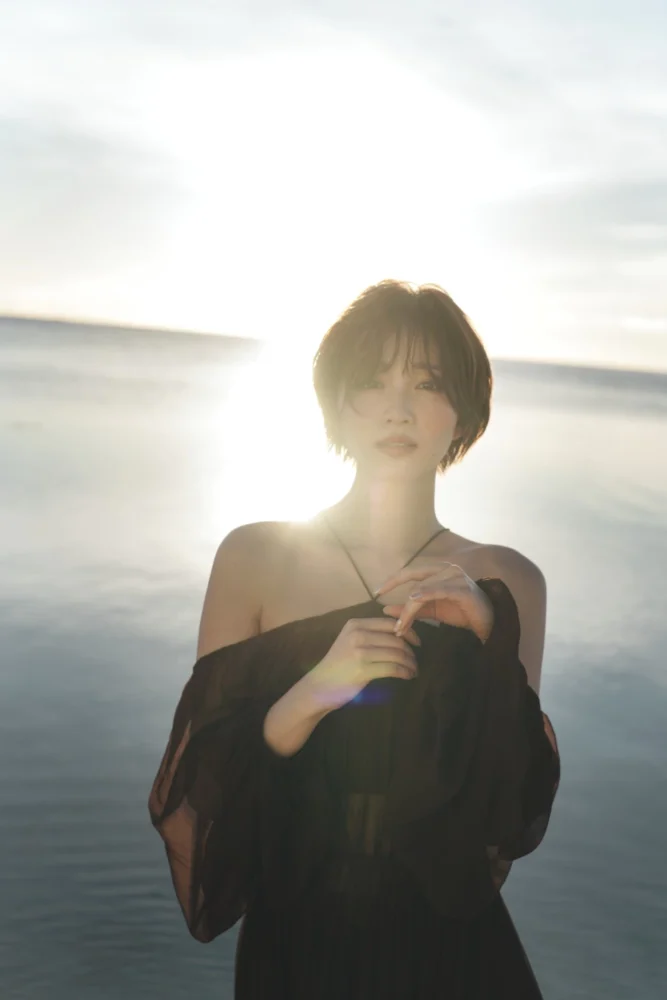 岡崎紗絵 2nd写真集