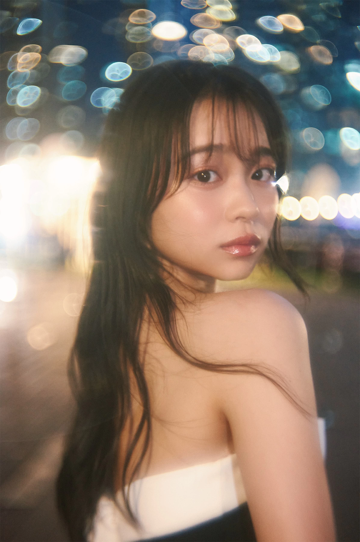 林芽亜里 anniversary calendar photobook 2026
