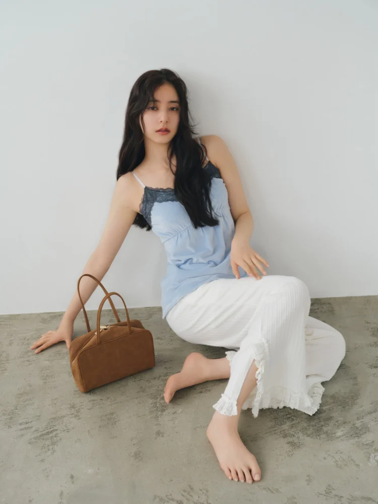 SNIDEL HOME MY NEW LOOK 新木優子が魅せる、秋の訪れ