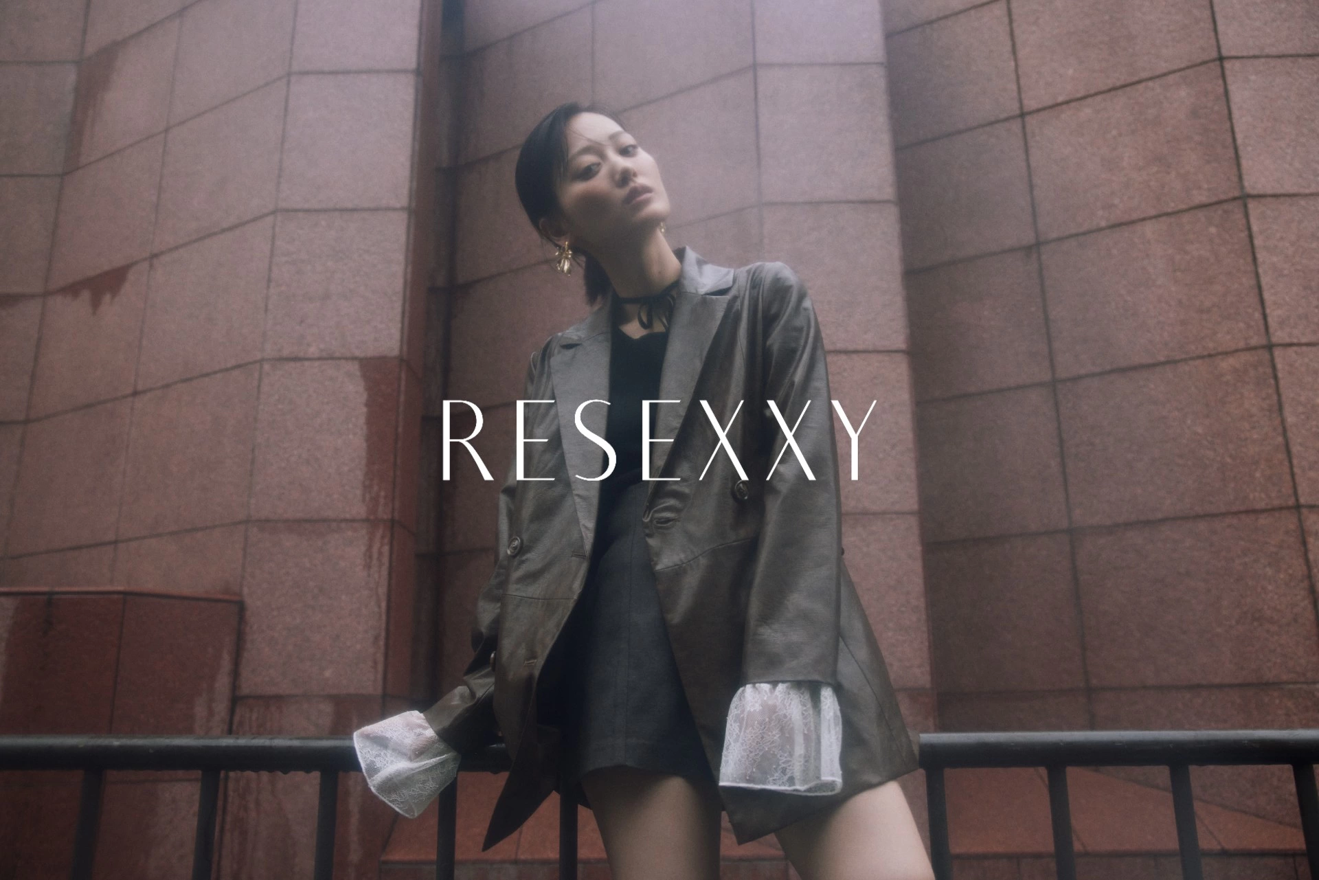 RESEXXY FEARLESS＆DARLING. Starring MIZUKI YAMASHITA