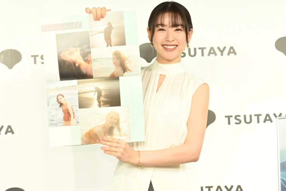 「桜井日奈子2026カレンダーブック」発売イベント