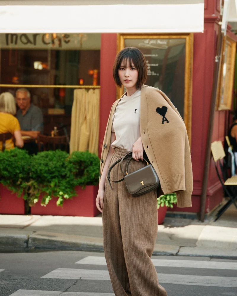 Ami Paris フレンド・オブ・ザ・ハウス