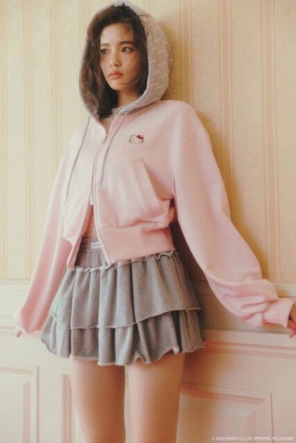 HELLO KITTY × CALNAMUR