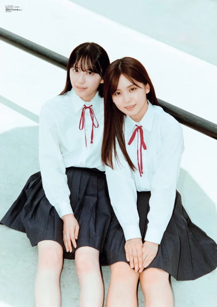 「B.L.T.2025年12月号」ローソンエンタテインメント購入特典両面ポスター【遠藤理子＆村井優（櫻坂46）】