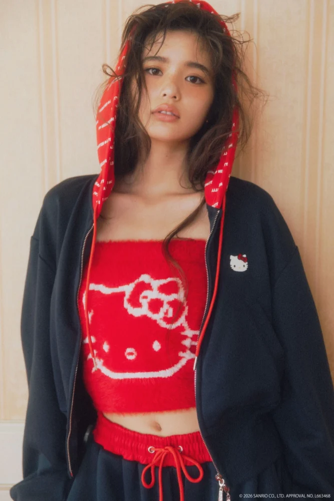 HELLO KITTY × CALNAMUR