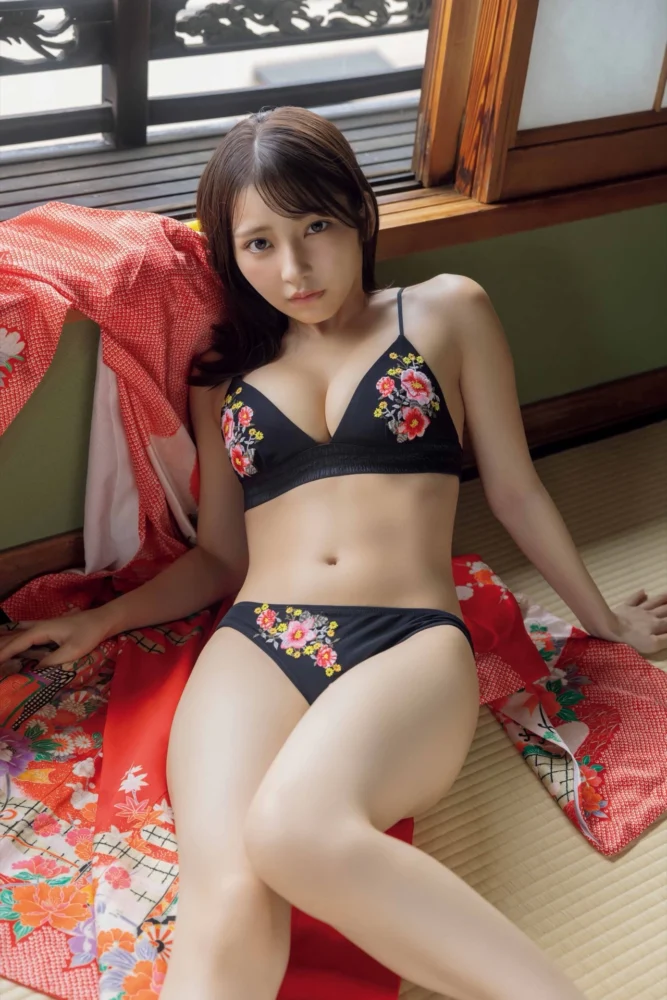 十味 from #2i2グラビア - 雨が上がれば