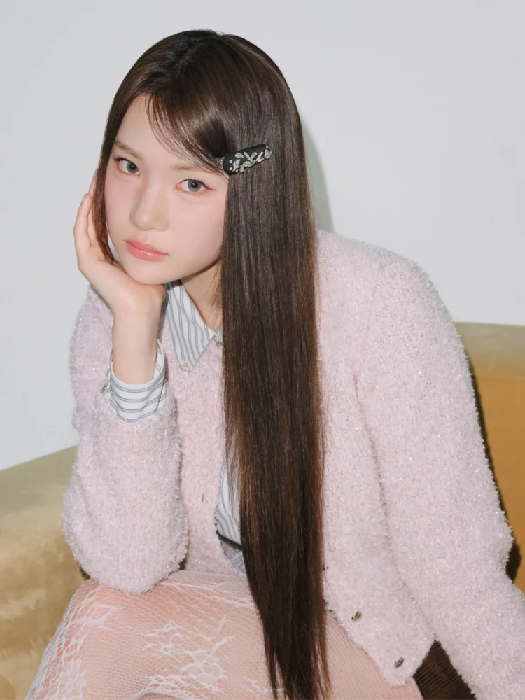 LILY BROWN starring Hearts2Hearts ’25 Winter Collection