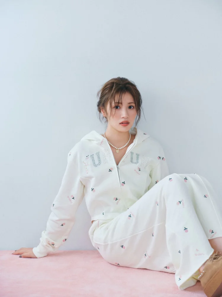 PRE ORDER 25 WINTER COLLECTION starring Konoha Tsukamoto