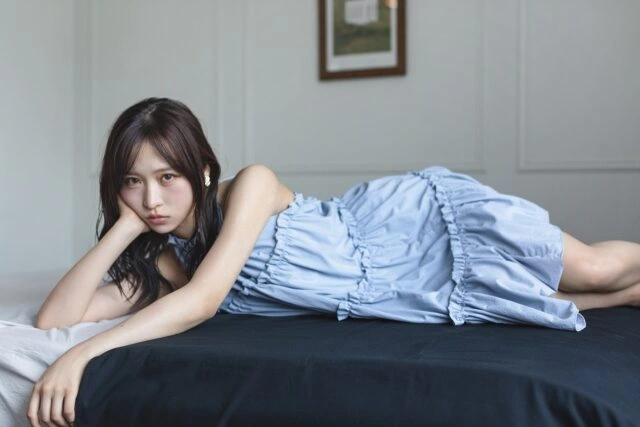 AKB48小栗有以1stフォト&スタイルブック AB型の左利き