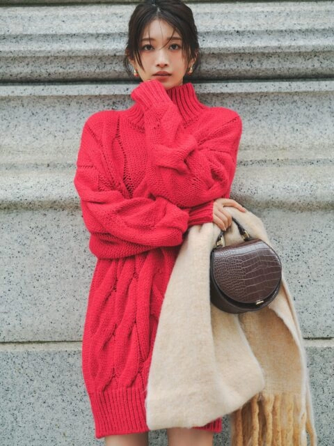 COCO DEAL - Dressed in Glowing Dreams