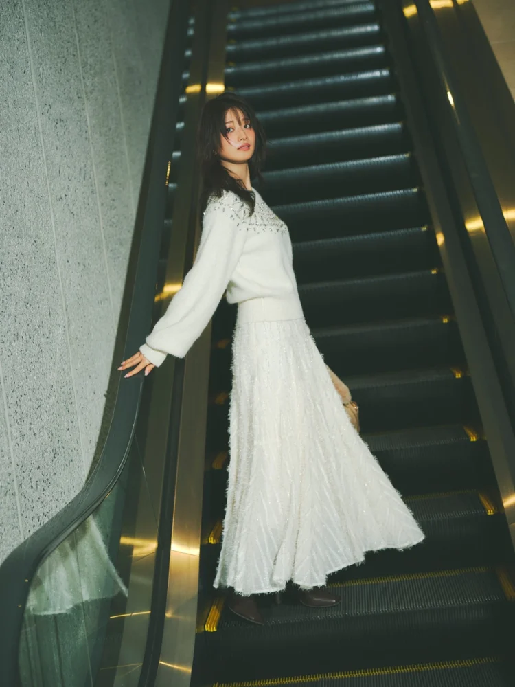 COCO DEAL - Dressed in Glowing Dreams