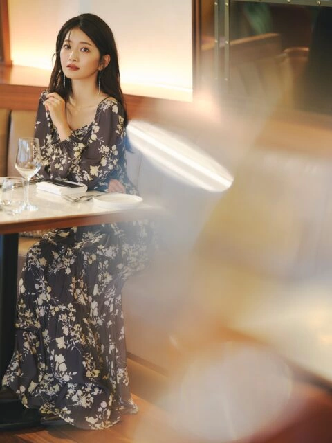 COCO DEAL - Dressed in Glowing Dreams