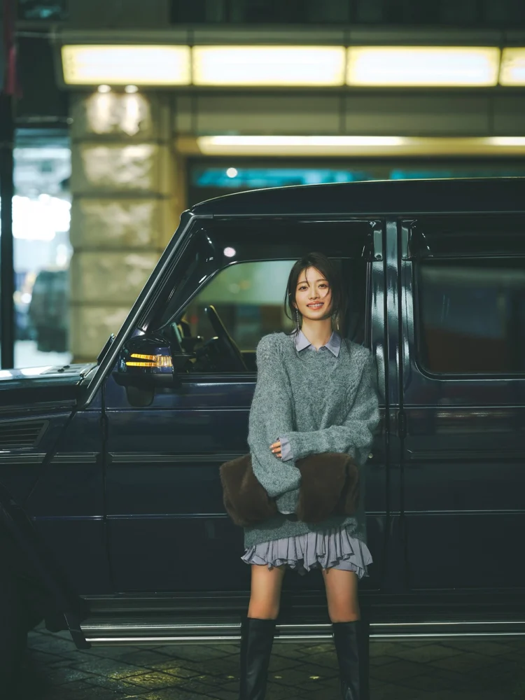 COCO DEAL - Dressed in Glowing Dreams