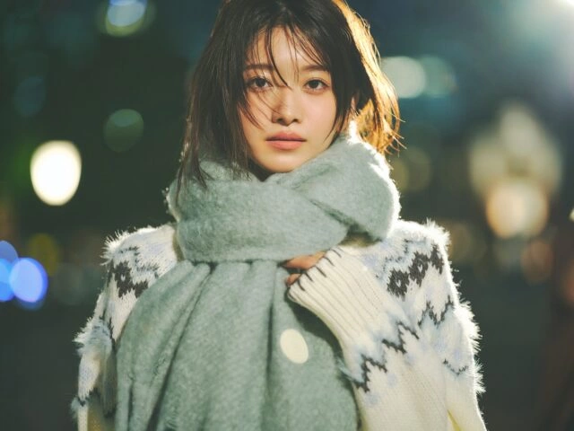 COCO DEAL - Dressed in Glowing Dreams