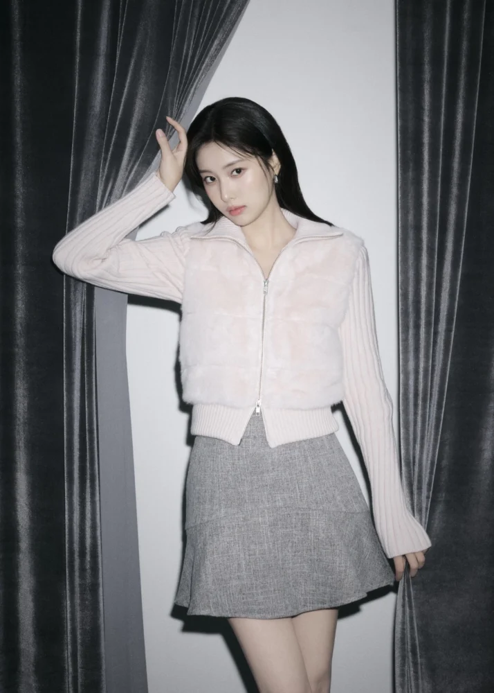 SNIDEL - 2025 WINTER COLLECTION THE HOLIDAY SPIRIT starring Kang Hye Won