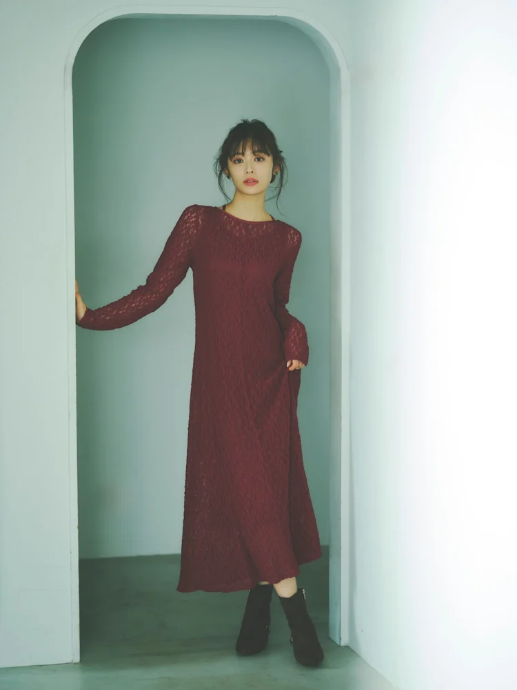 Stola. - in a touch of HOLIDAY MOOD feat. SEIKA FURUHATA ホリデー気分の―おめかし―LOOK